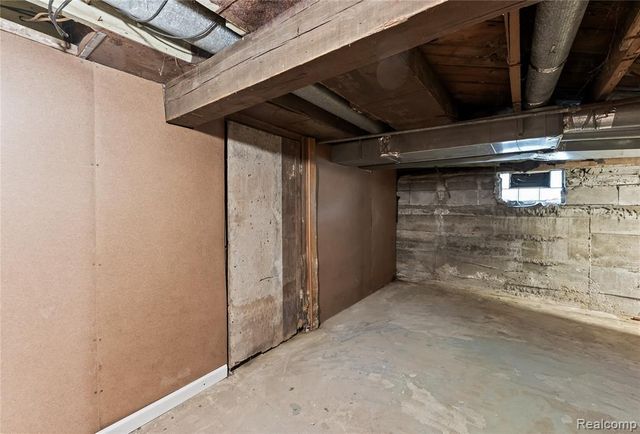 5808 Mcclellan Street, Detroit, MI 48213