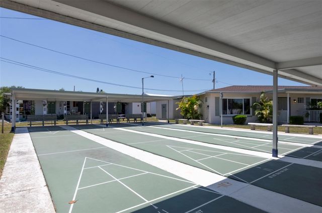 4368 72ND WAY N 111, St Petersburg, FL 33709