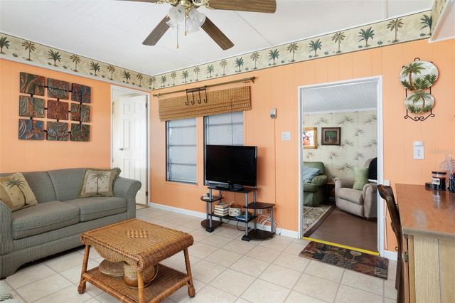 4368 72ND WAY N 111, St Petersburg, FL 33709