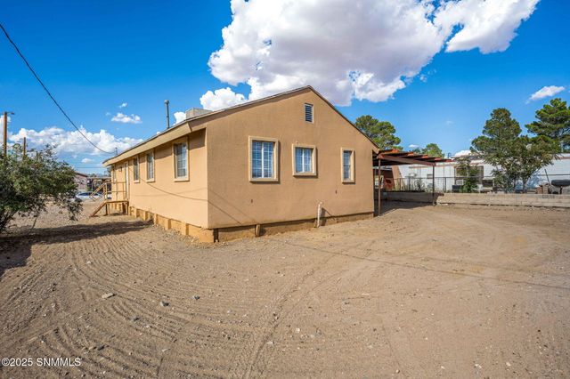 1230 Lincoln Street, Anthony, NM 88021