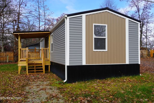 1418 Fina Lane, Dandridge, TN 37725