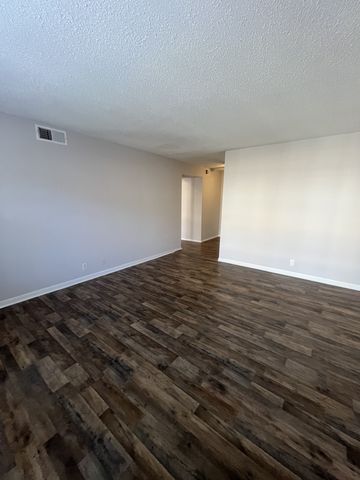 441 Harding Pl Apt E10, Nashville, TN 37211