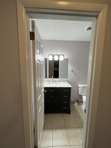 441 Harding Pl Apt E10, Nashville, TN 37211