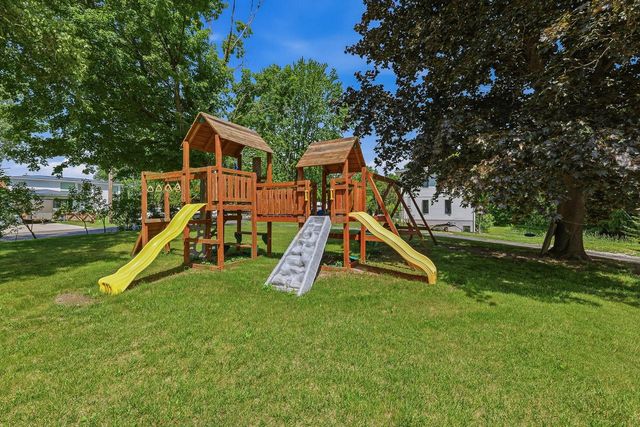 W6467 Birch Tree ROAD, Plymouth, WI 53073