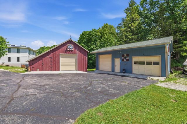 W6467 Birch Tree ROAD, Plymouth, WI 53073