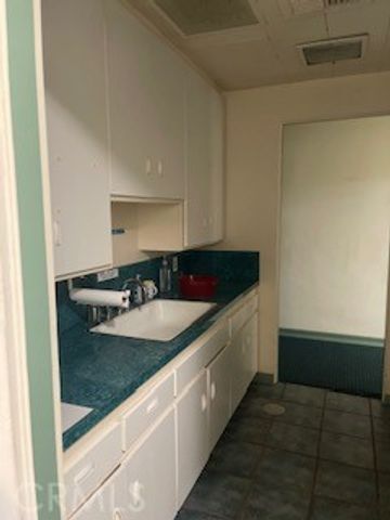 3028 W Ball Road, Anaheim, CA 92804