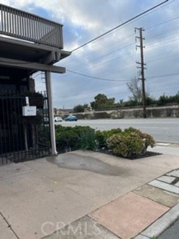 3028 W Ball Road, Anaheim, CA 92804