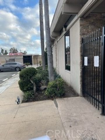 3028 W Ball Road, Anaheim, CA 92804