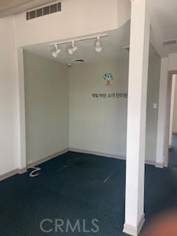 3028 W Ball Road, Anaheim, CA 92804