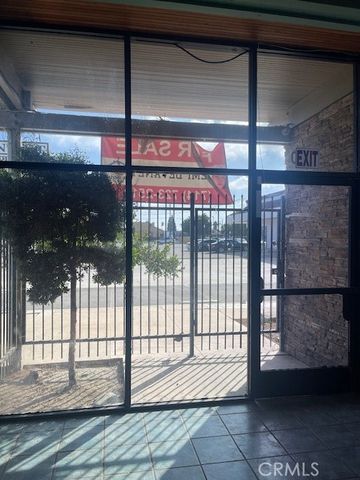 3028 W Ball Road, Anaheim, CA 92804