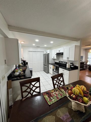 3639 Ivanhoe Avenue, Boynton Beach, FL 33436