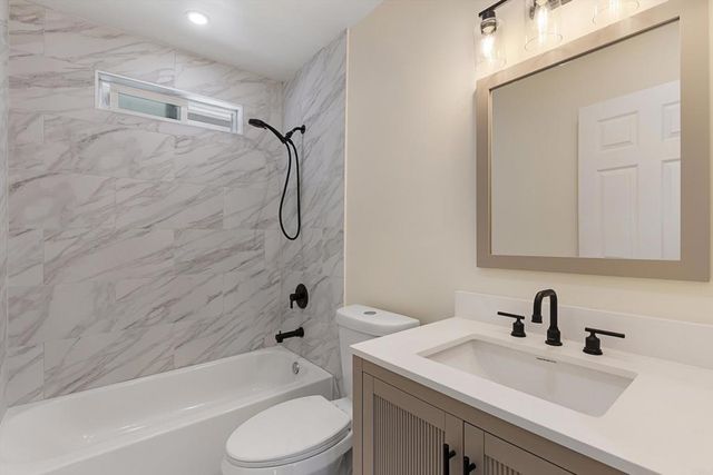 4020 22 Dwight St, San Diego, CA 92105