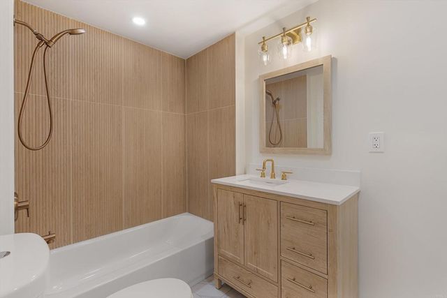4020 22 Dwight St, San Diego, CA 92105