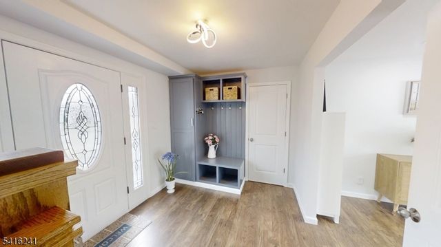 13 Moryan Rd, Edison Twp., NJ 08817