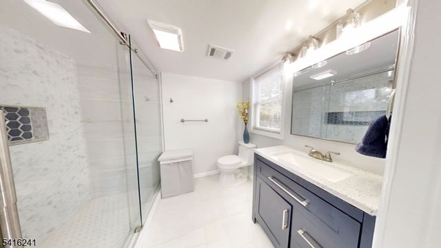 13 Moryan Rd, Edison Twp., NJ 08817