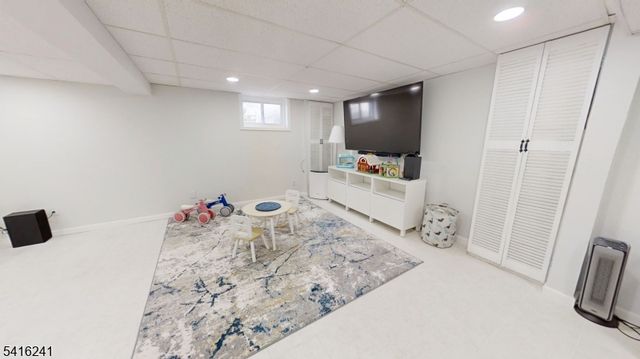 13 Moryan Rd, Edison Twp., NJ 08817