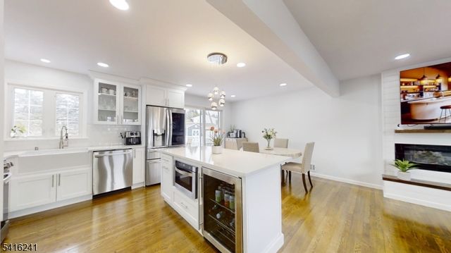 13 Moryan Rd, Edison Twp., NJ 08817