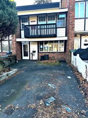 166 Halgren Crescent, Haverstraw, NY 10927