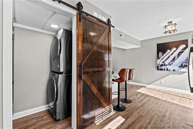 3082 Wooded Way, Jeffersonville, IN 47130