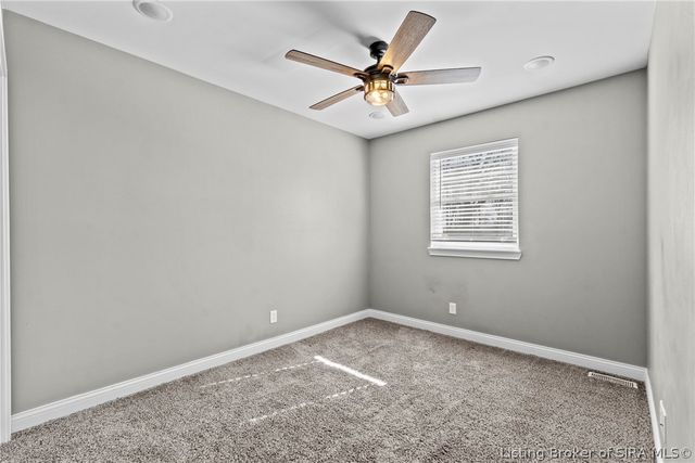 3082 Wooded Way, Jeffersonville, IN 47130