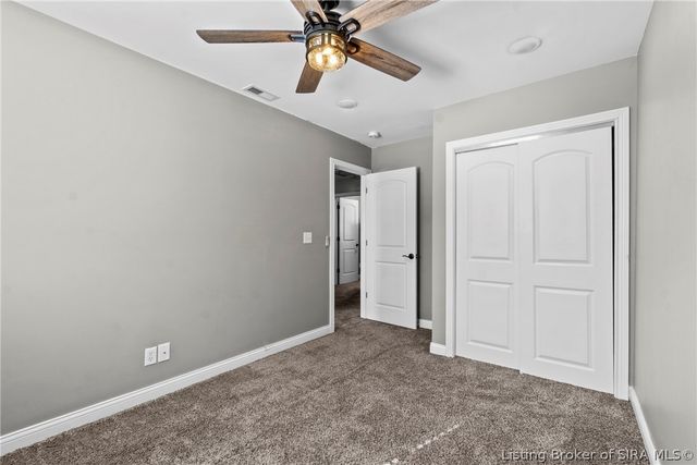 3082 Wooded Way, Jeffersonville, IN 47130