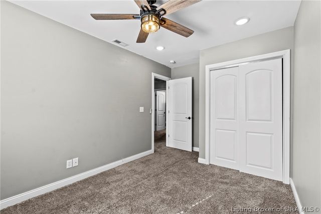 3082 Wooded Way, Jeffersonville, IN 47130