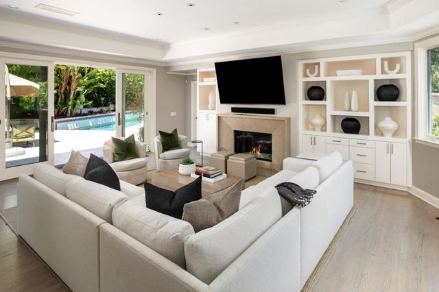 393 Atherton Avenue, Atherton, CA 94027