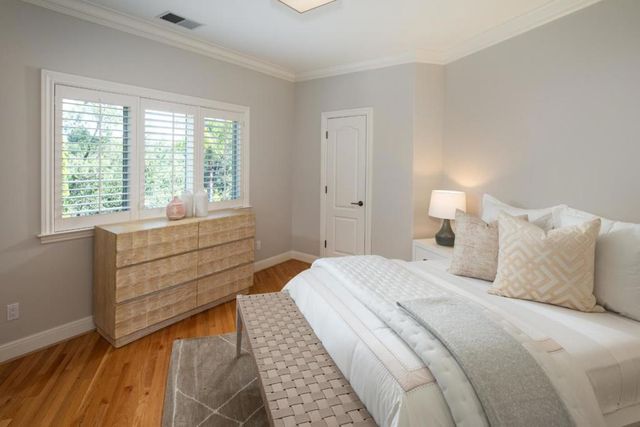 393 Atherton Avenue, Atherton, CA 94027