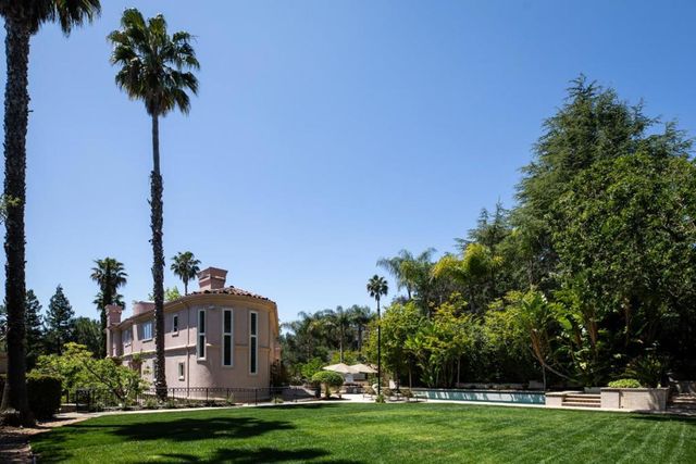 393 Atherton Avenue, Atherton, CA 94027