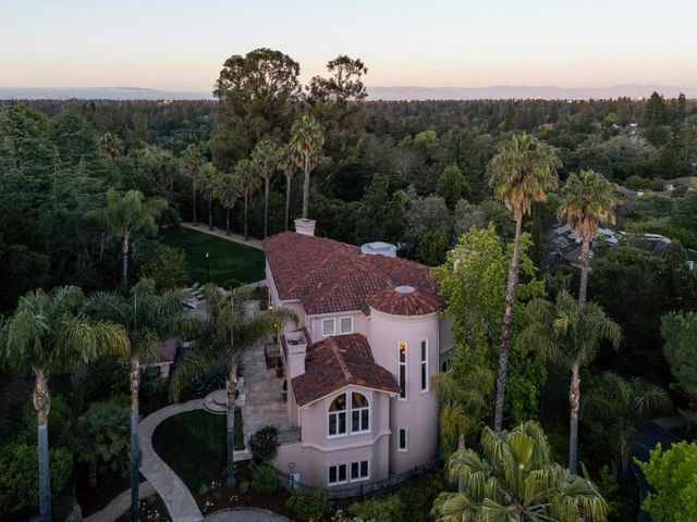 393 Atherton Avenue, Atherton, CA 94027