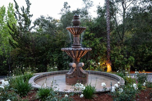393 Atherton Avenue, Atherton, CA 94027
