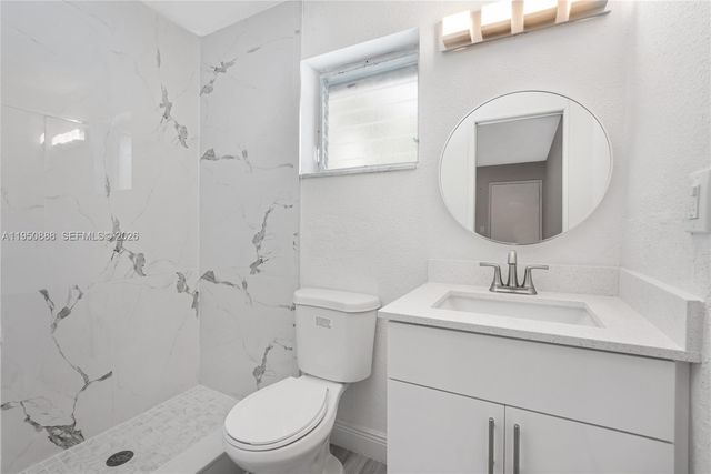 3303 NW 37th Ave 3303, Lauderdale Lakes, FL 33309