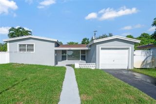 3303 NW 37th Ave 3303, Lauderdale Lakes, FL 33309