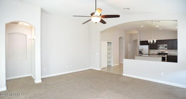 9073 W Birchover Drive, Marana, AZ 85653