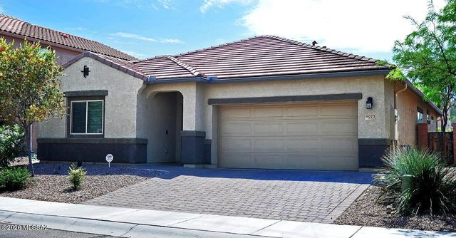 9073 W Birchover Drive, Marana, AZ 85653