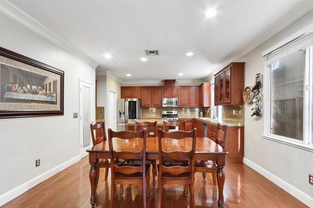 7729 Tennis Ct, Antelope, CA 95843