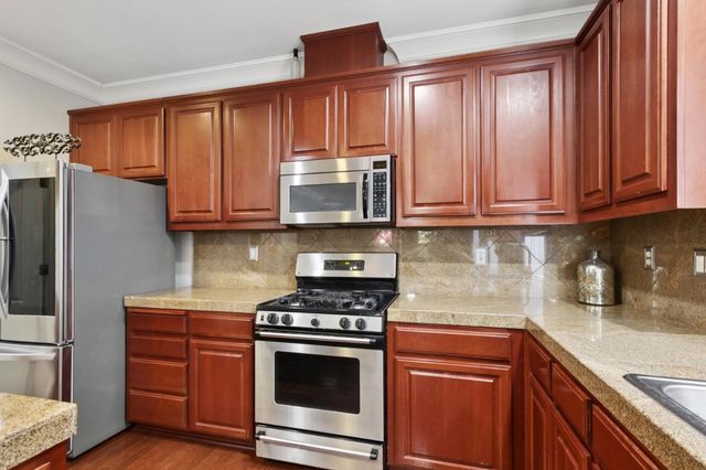 7729 Tennis Ct, Antelope, CA 95843
