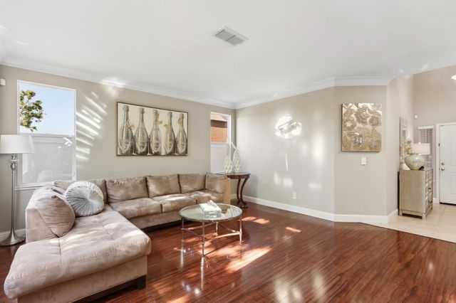 7729 Tennis Ct, Antelope, CA 95843