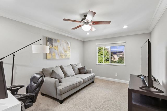 7729 Tennis Ct, Antelope, CA 95843
