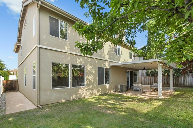 7729 Tennis Ct, Antelope, CA 95843