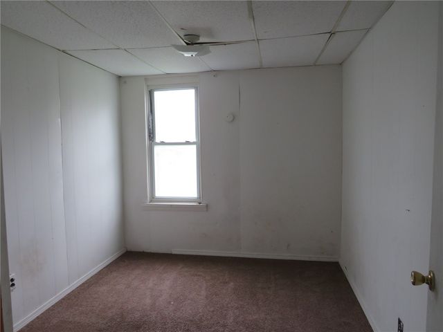 276 Mckinley St, Braddock Hills, PA 15221
