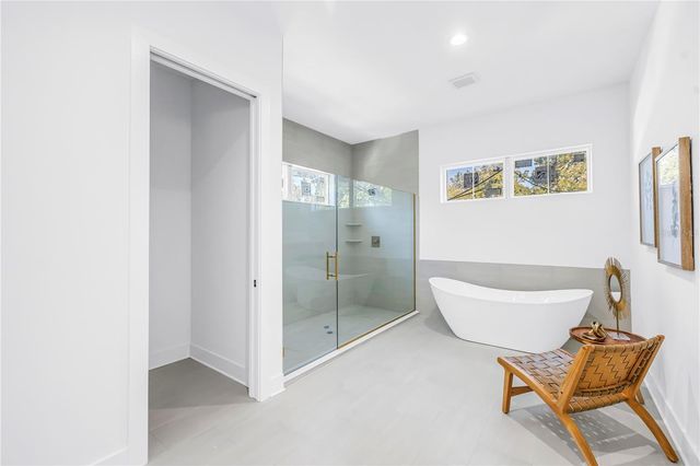 1025 42ND AVENUE N, St Petersburg, FL 33703