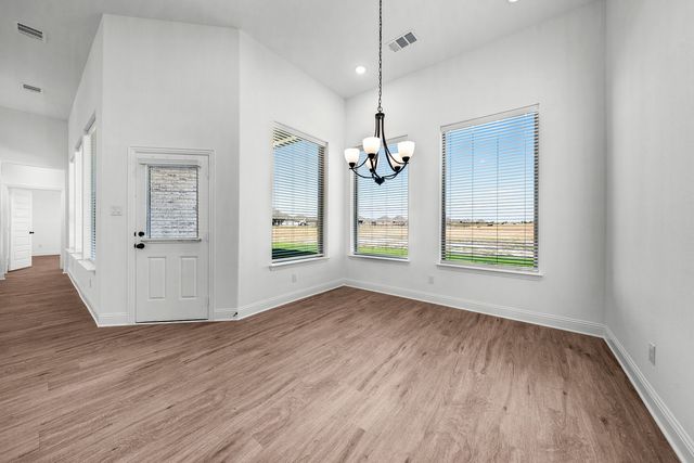 8335 Forest Glade Drive, Greenville, TX 75402