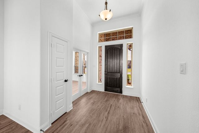 8335 Forest Glade Drive, Greenville, TX 75402