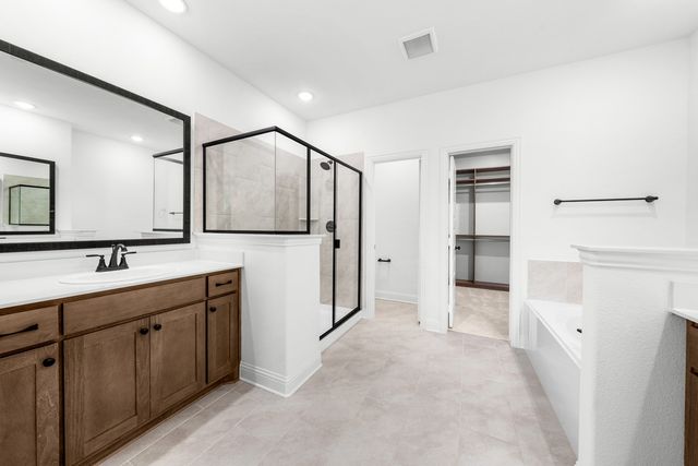 8335 Forest Glade Drive, Greenville, TX 75402