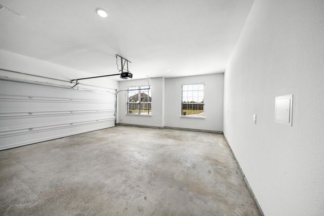 8335 Forest Glade Drive, Greenville, TX 75402