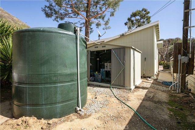 28274 San Martinez Grande Canyon Road, Castaic, CA 91384