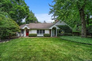 395 N Little Tor Road, New City, NY 10956