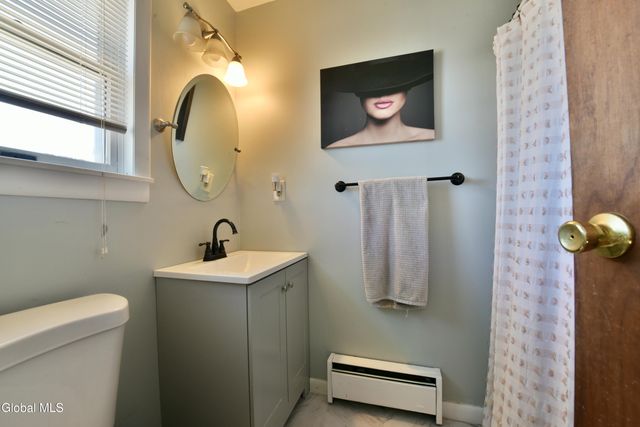 30 Forest Drive, Colonie, NY 12205