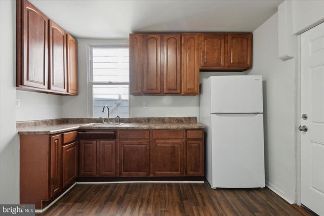 2039 E CLEARFIELD ST, Philadelphia, PA 19134